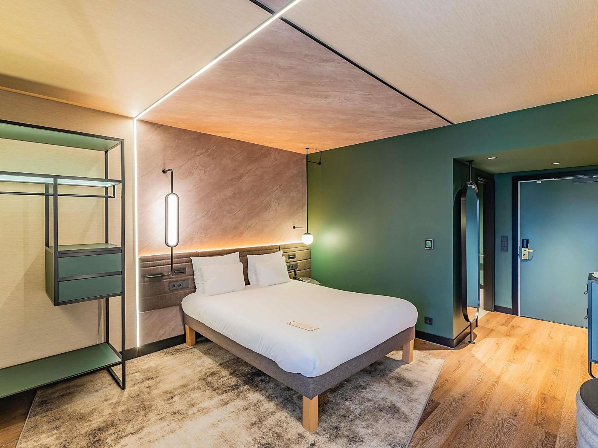 Novotel Lisboa Bagian luar foto